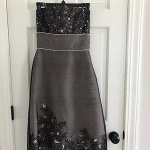 White House Black Market Strapless Dress